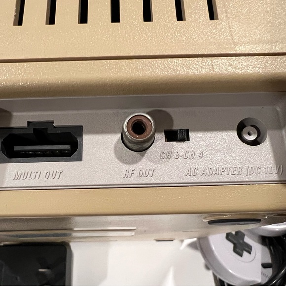 Original 1991 Super Nintendo Bundle Console/Power Cable/Controllers FLAWED - Picture 9 of 12